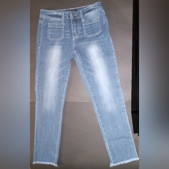 Girls Pants - Picture 3 of 5